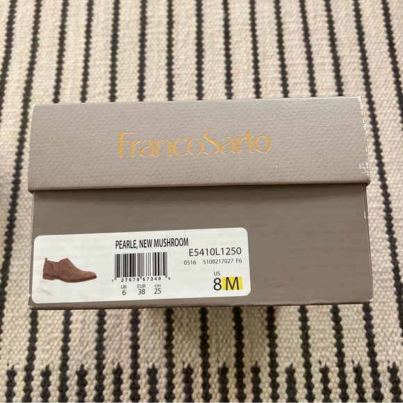 Franco Sarto Pearle Chelsea Ankle Boots Suede Taupe Tan Size 8 - Picture 5 of 5
